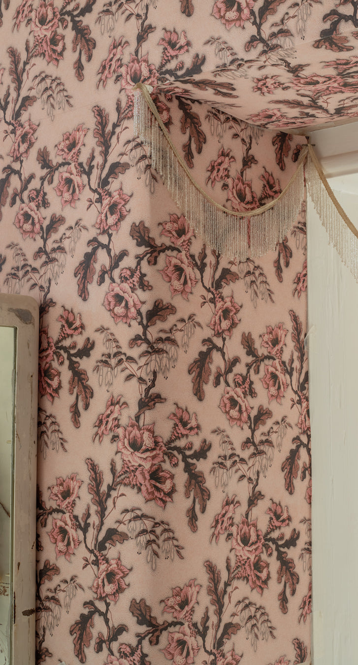 Secret garden vintage wallpaper in colourway rose