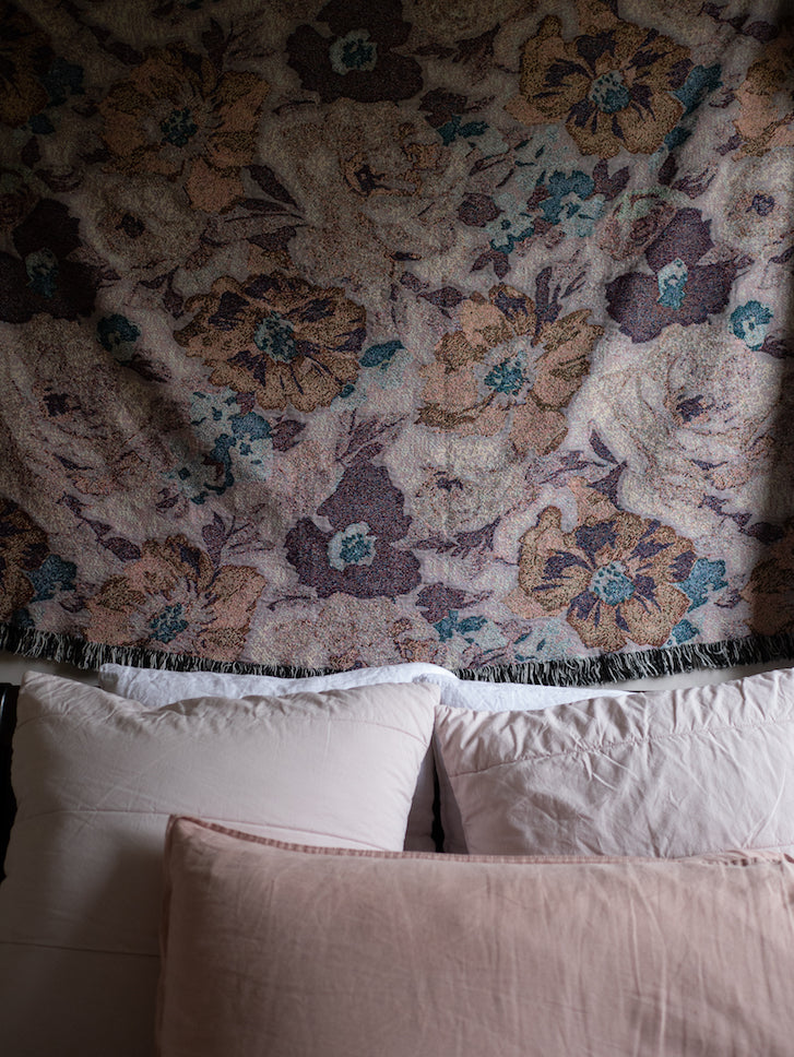 Ophelia Roses Blanket