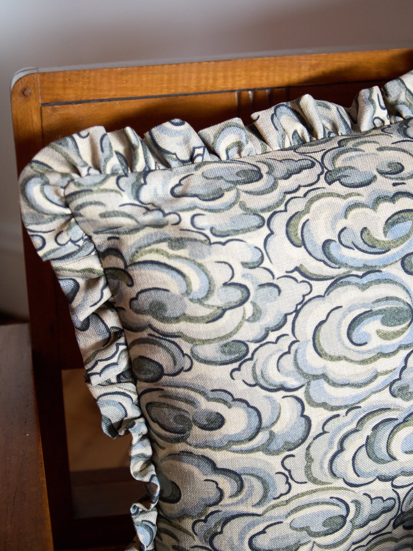 Kumo Clouds Cushion
